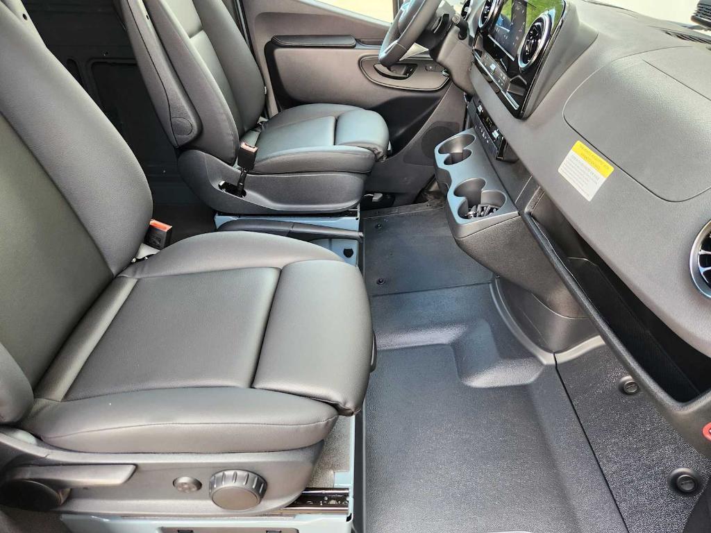 new 2026 Mercedes-Benz Sprinter 2500 car, priced at $66,474