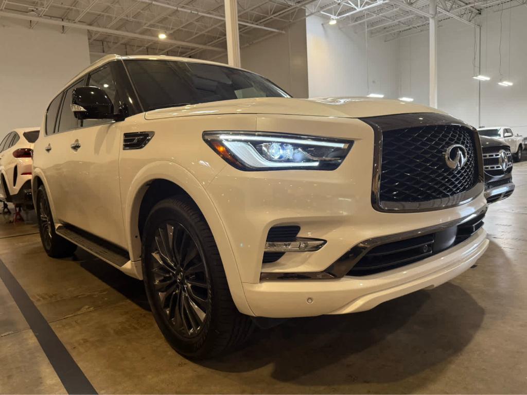 used 2024 INFINITI QX80 car, priced at $59,990