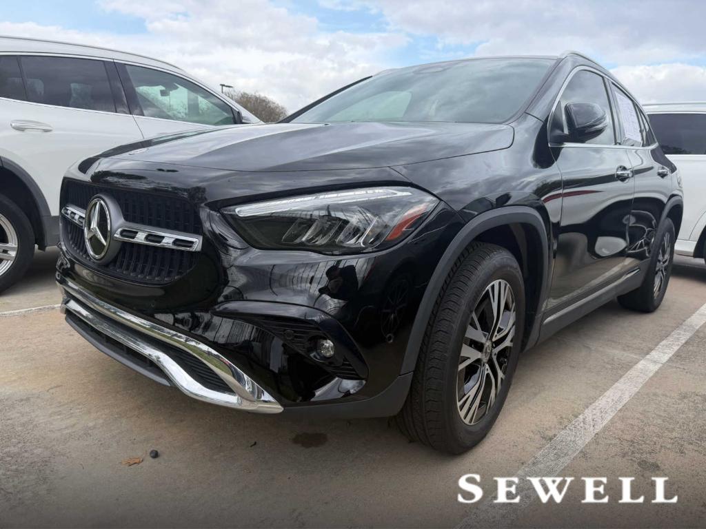 used 2025 Mercedes-Benz GLA 250 car, priced at $37,690