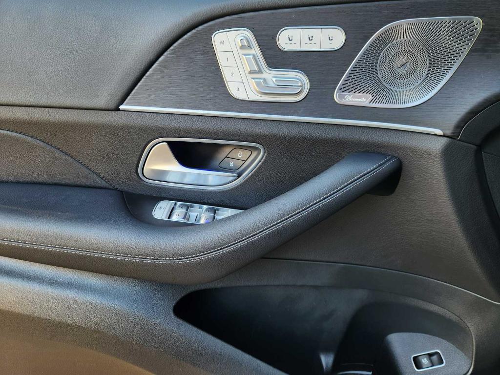 used 2025 Mercedes-Benz GLS 450 car, priced at $74,988