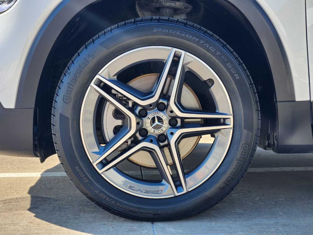 used 2021 Mercedes-Benz GLB 250 car, priced at $28,491