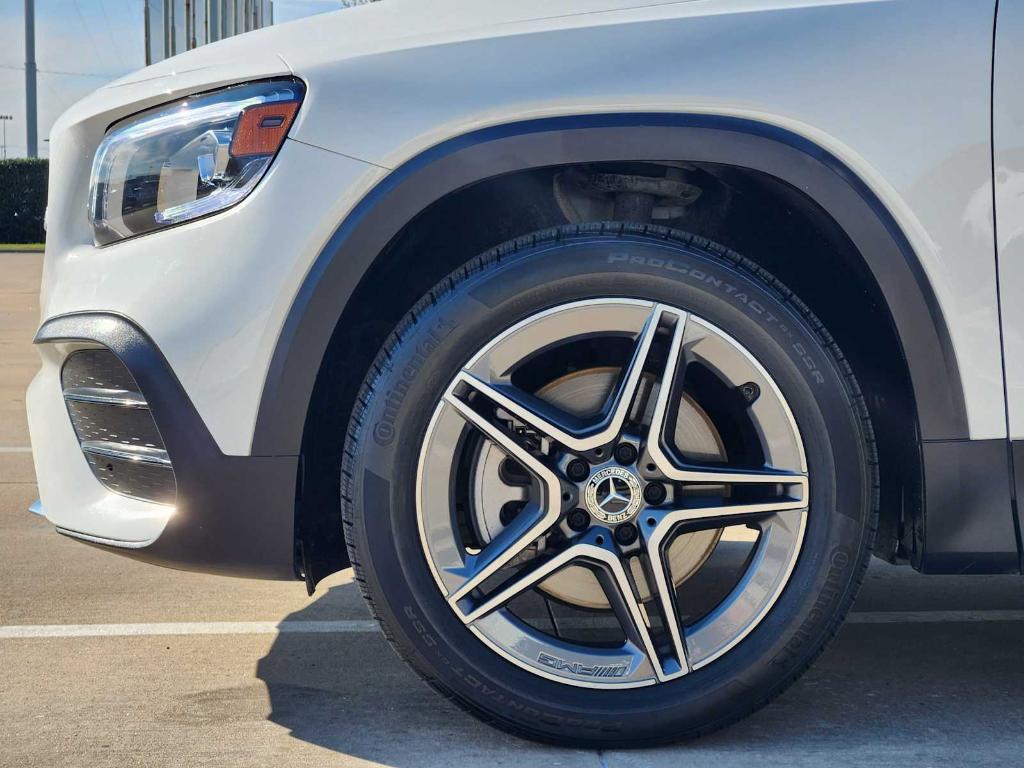 used 2021 Mercedes-Benz GLB 250 car, priced at $28,491