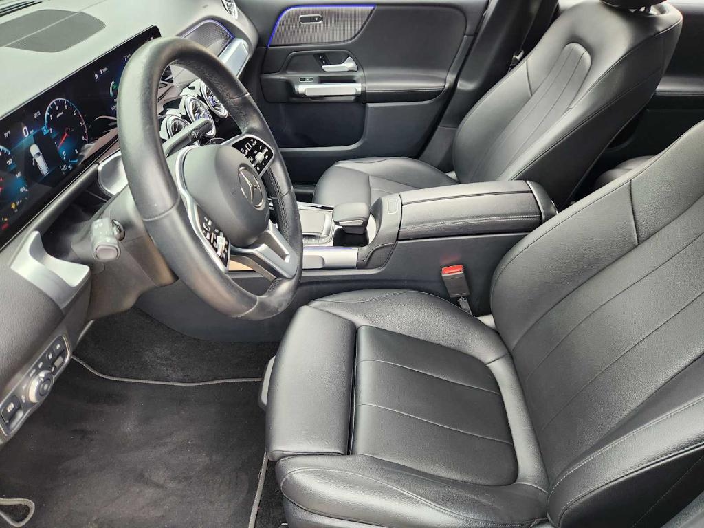 used 2022 Mercedes-Benz GLB 250 car, priced at $25,992