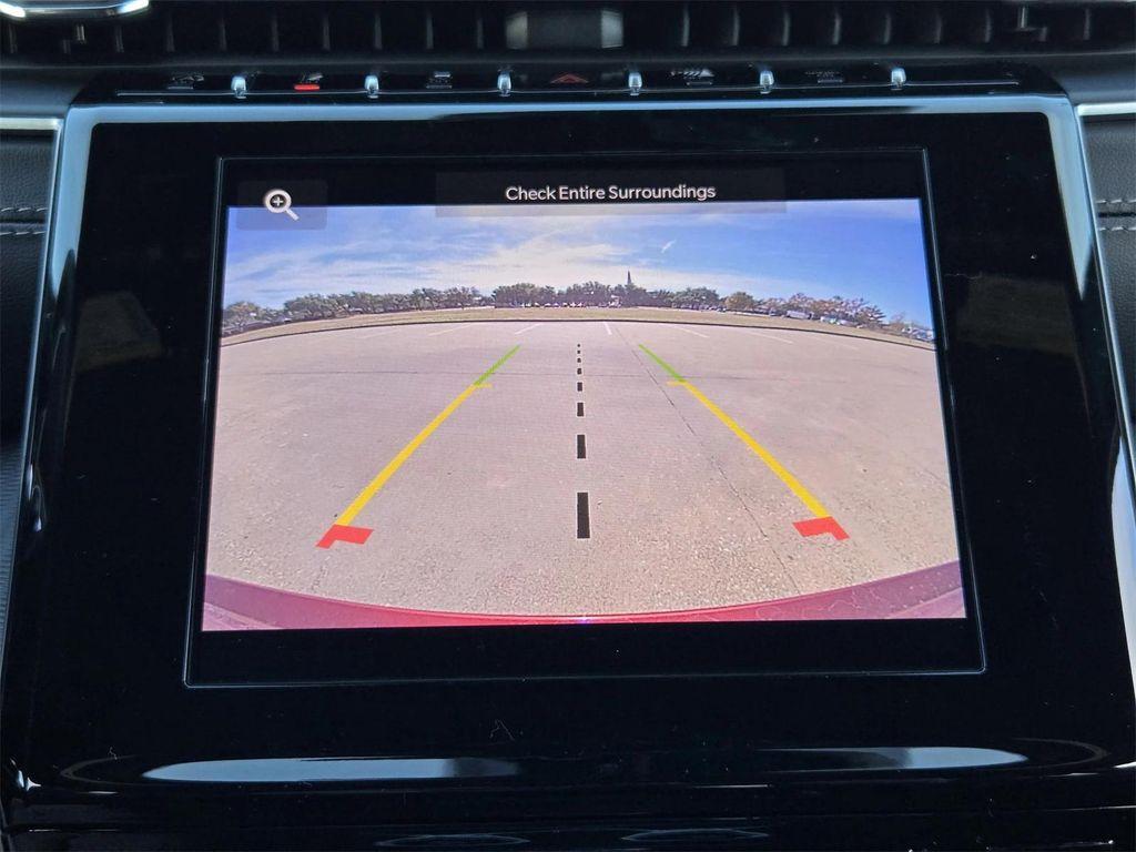 new 2025 Jeep Grand Cherokee car, priced at $37,558