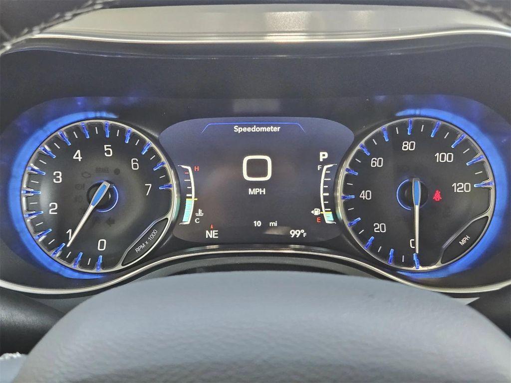 new 2025 Chrysler Pacifica car, priced at $48,899