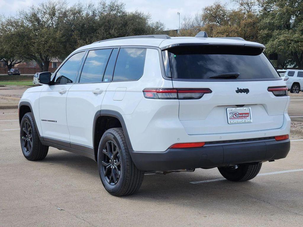 new 2026 Jeep Grand Cherokee L car, priced at $40,571