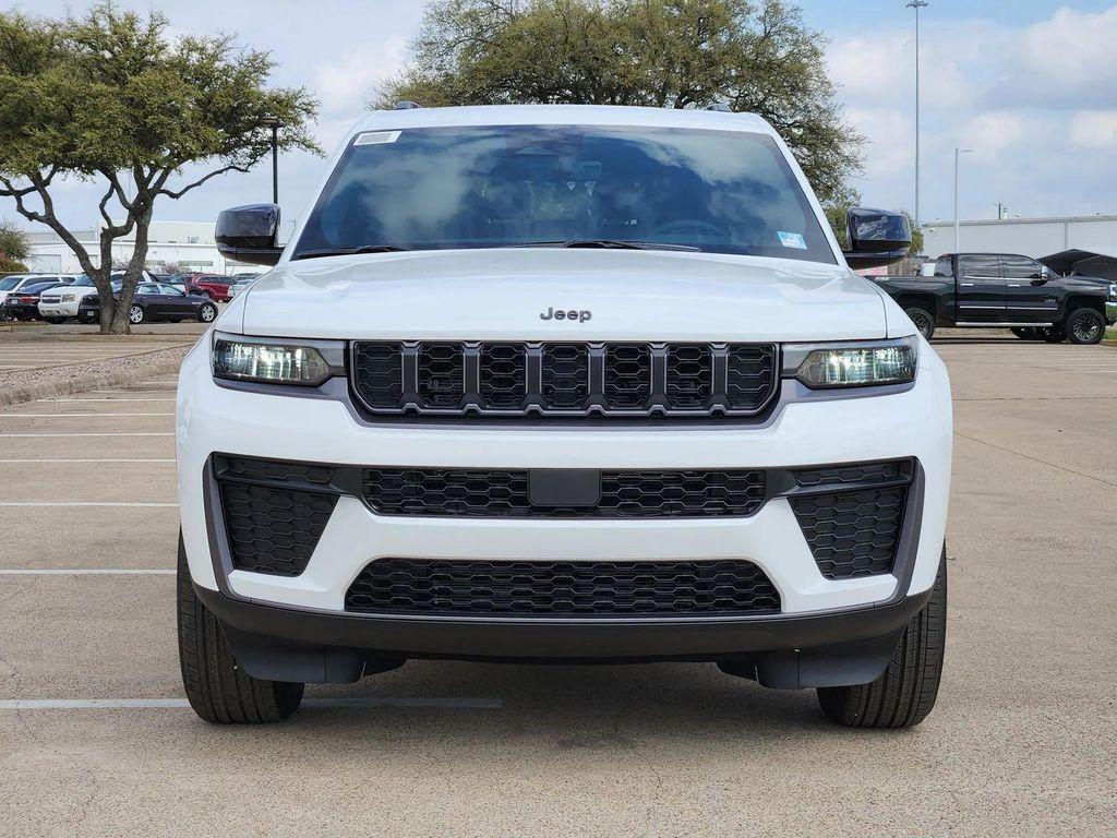 new 2026 Jeep Grand Cherokee L car, priced at $40,571