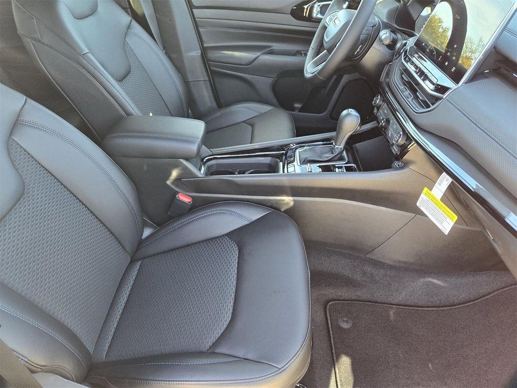 new 2026 Jeep Compass car, priced at $27,399