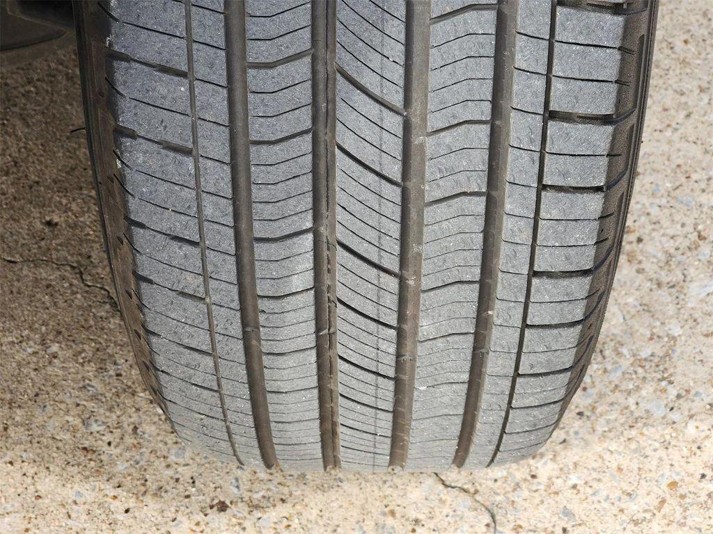 used 2024 Jeep Grand Cherokee L car, priced at $26,691