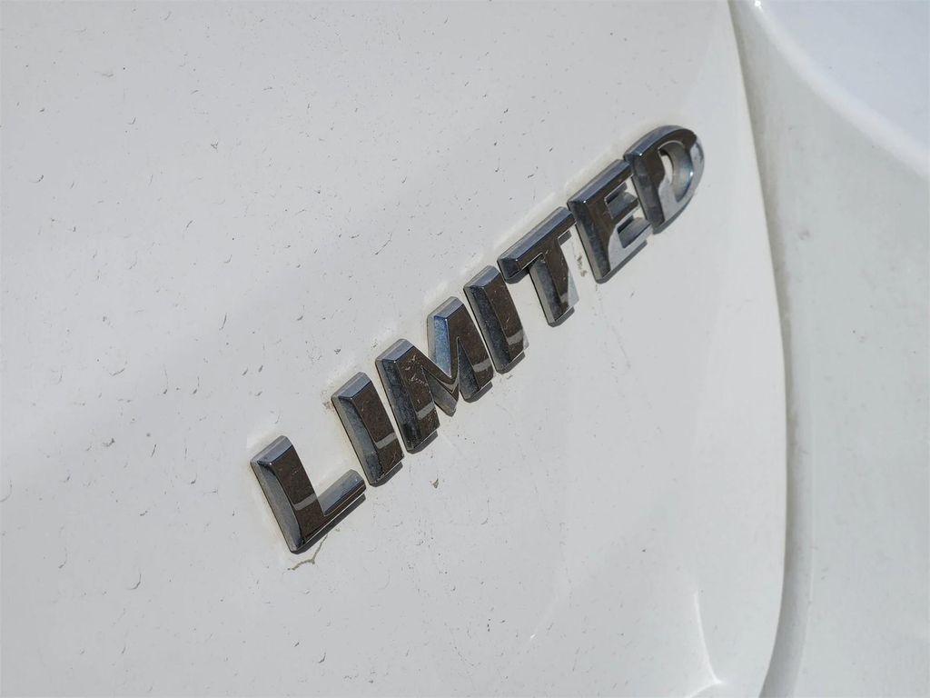 used 2019 Jeep Grand Cherokee car, priced at $19,531