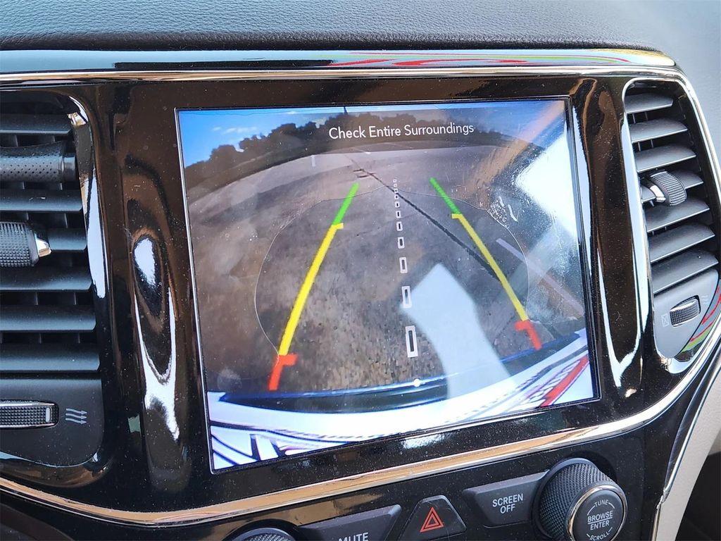 used 2019 Jeep Grand Cherokee car, priced at $19,531