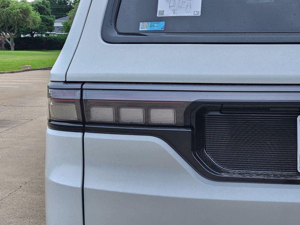 new 2026 Jeep Grand Wagoneer car, priced at $67,535