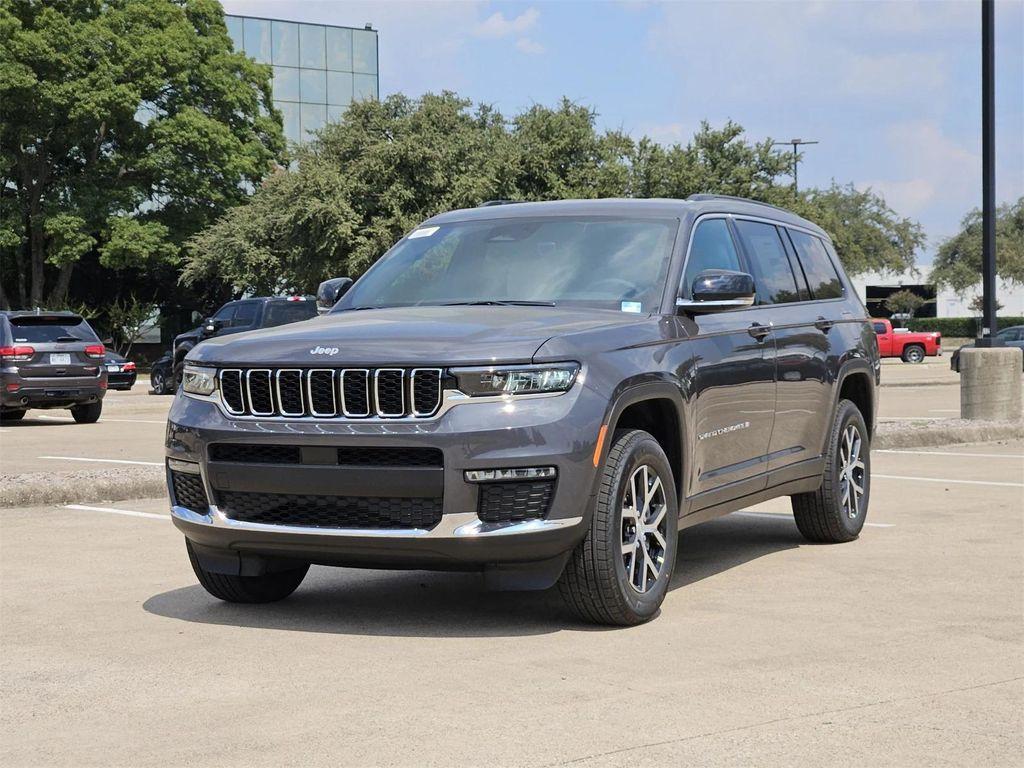 new 2025 Jeep Grand Cherokee L car, priced at $40,181
