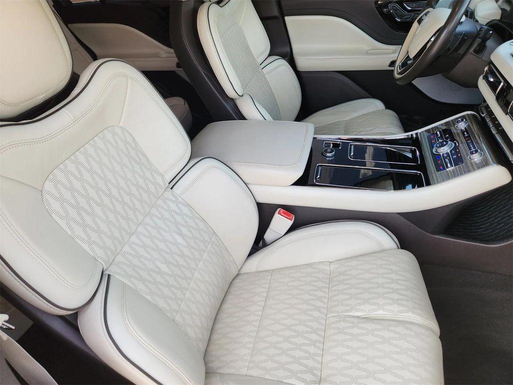 used 2020 Lincoln Aviator car, priced at $32,462