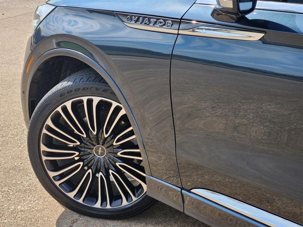 used 2020 Lincoln Aviator car, priced at $32,462