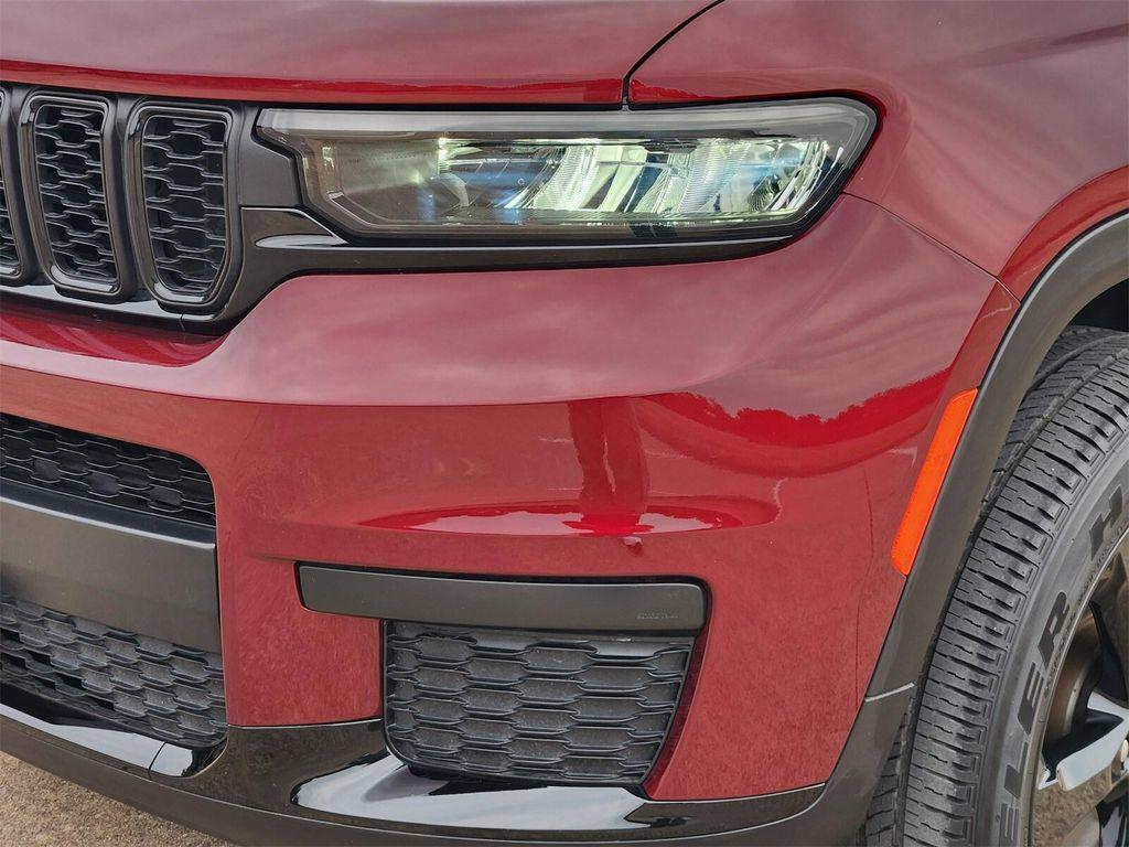 used 2024 Jeep Grand Cherokee L car, priced at $30,657