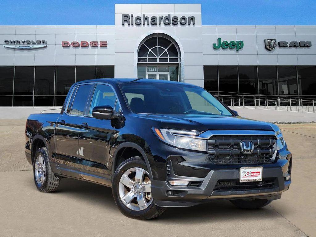 used 2025 Honda Ridgeline car, priced at $33,388