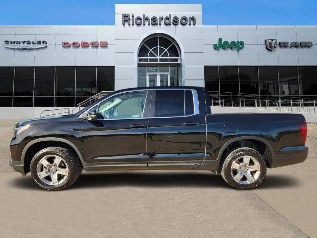 used 2025 Honda Ridgeline car, priced at $33,388
