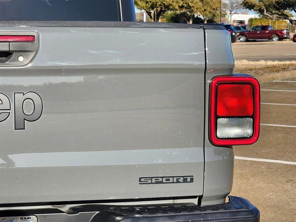 used 2021 Jeep Gladiator car, priced at $23,881