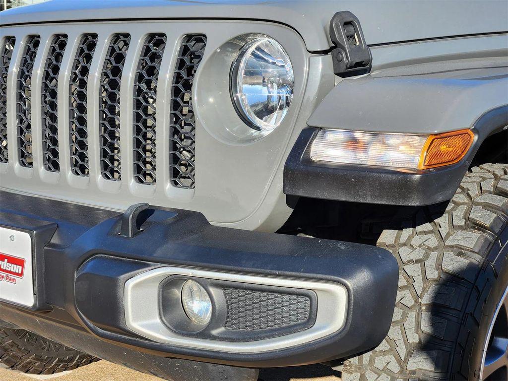 used 2021 Jeep Gladiator car, priced at $23,881