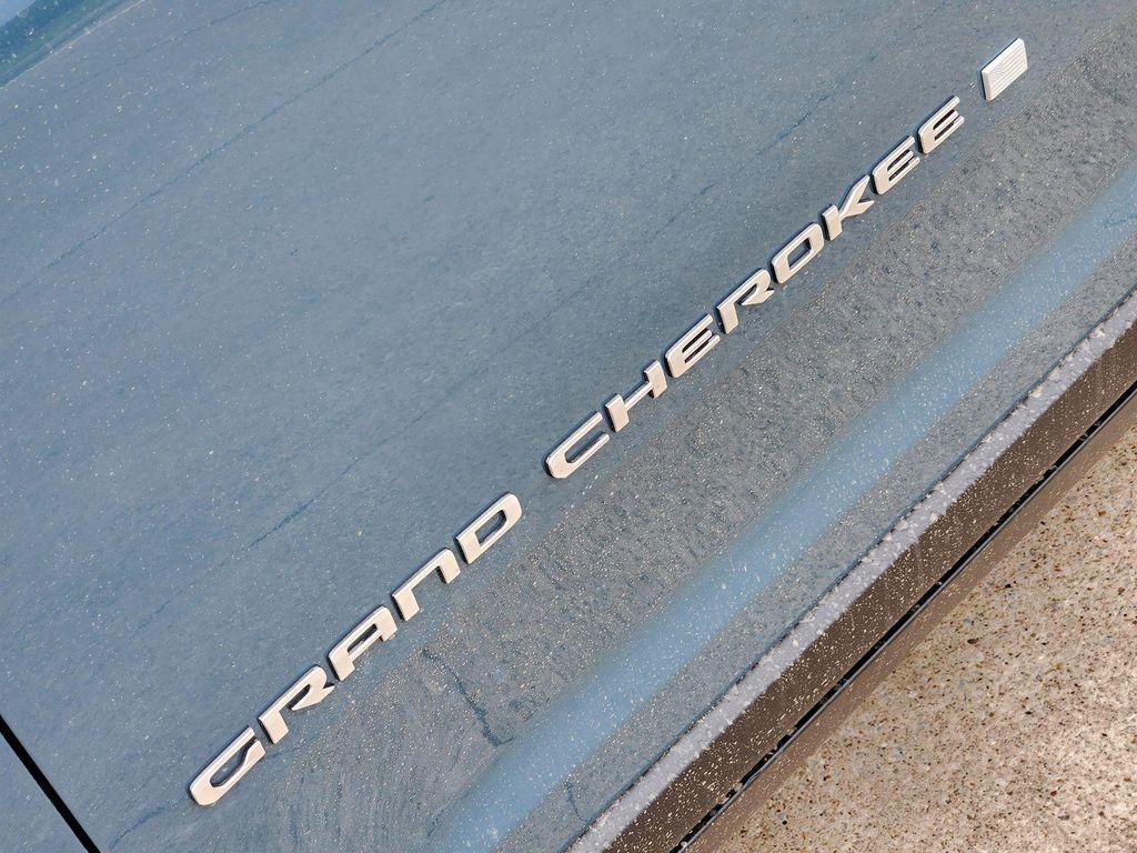 new 2026 Jeep Grand Cherokee car, priced at $41,554