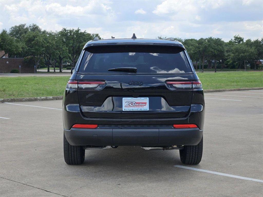 new 2025 Jeep Grand Cherokee L car, priced at $40,022
