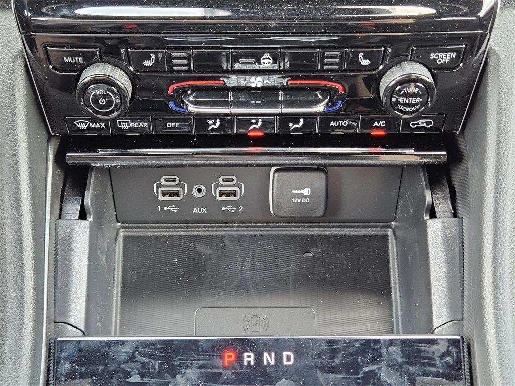 new 2025 Jeep Grand Cherokee L car, priced at $40,022