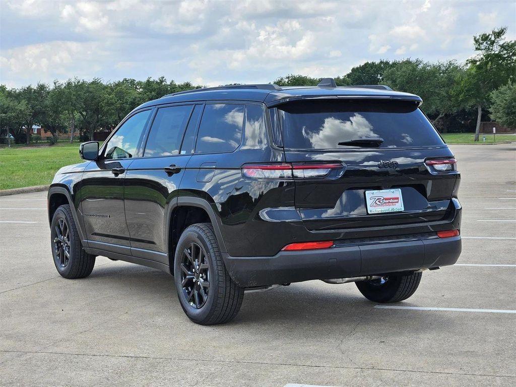 new 2025 Jeep Grand Cherokee L car, priced at $40,022