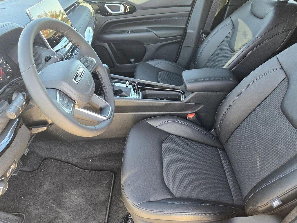 new 2026 Jeep Compass car, priced at $28,249