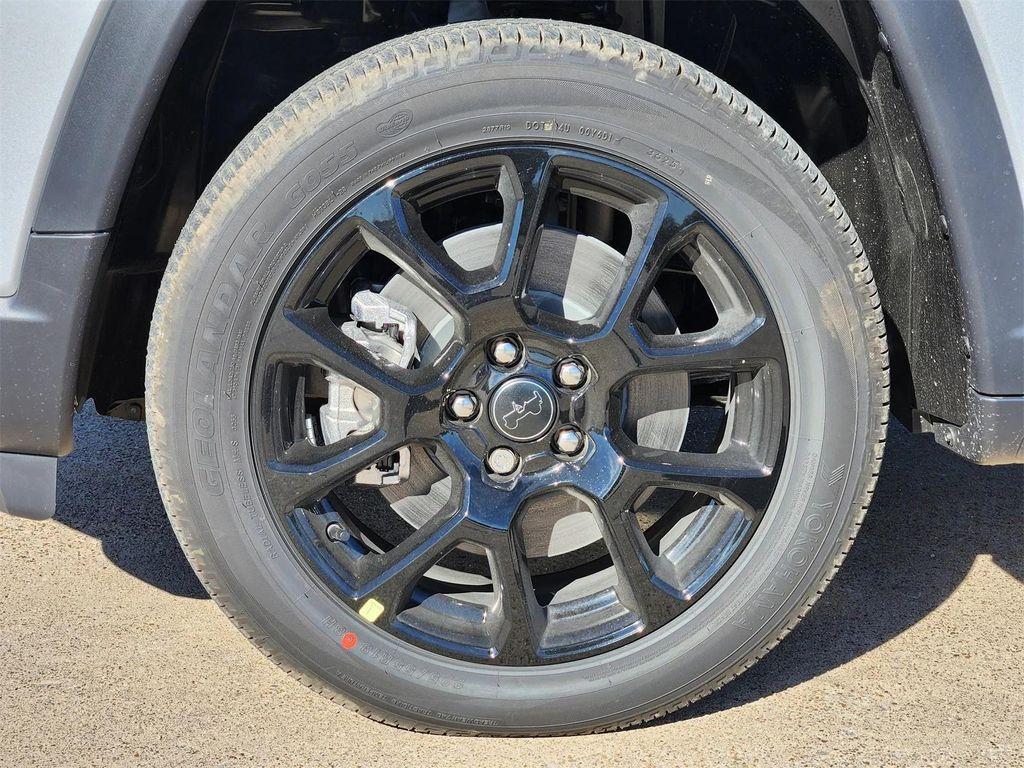 new 2026 Jeep Compass car, priced at $28,249