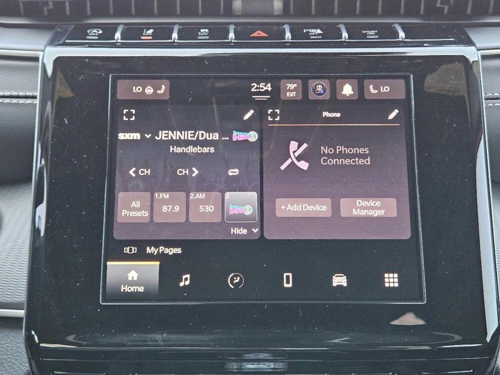 new 2025 Jeep Grand Cherokee car, priced at $40,752