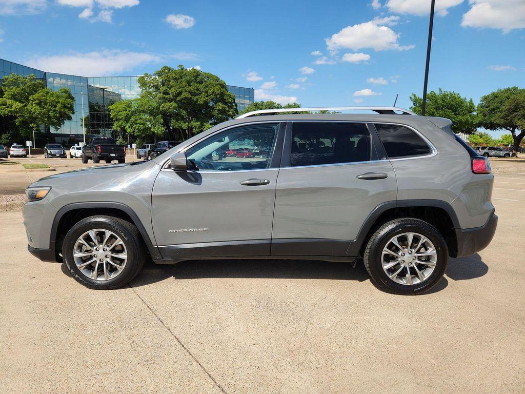 used 2021 Jeep Cherokee car, priced at $14,788