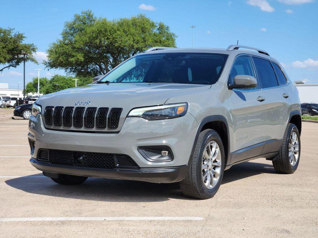 used 2021 Jeep Cherokee car, priced at $14,788