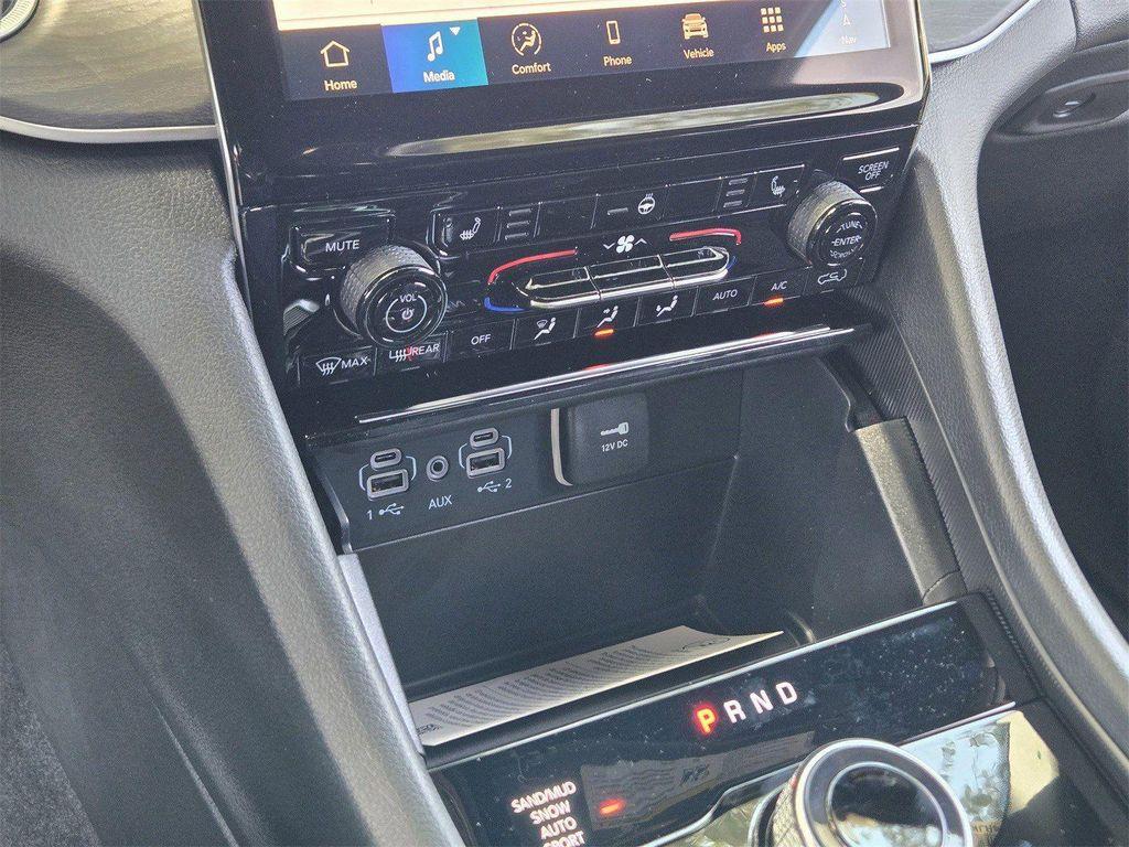 new 2025 Jeep Grand Cherokee L car, priced at $41,287