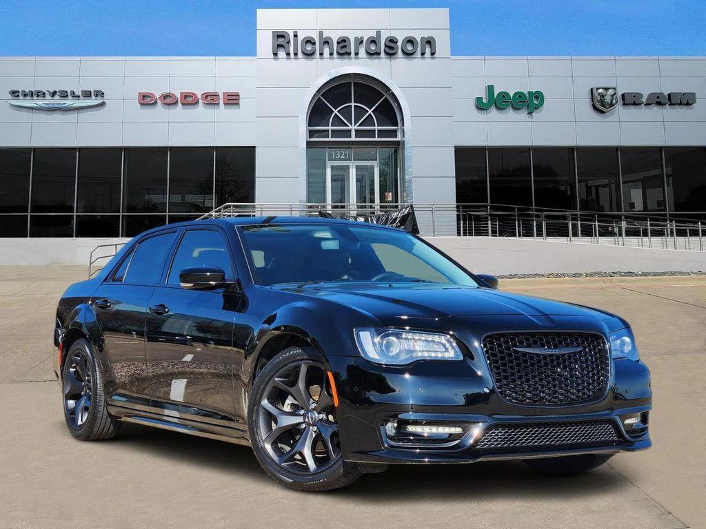 used 2023 Chrysler 300 car, priced at $25,399