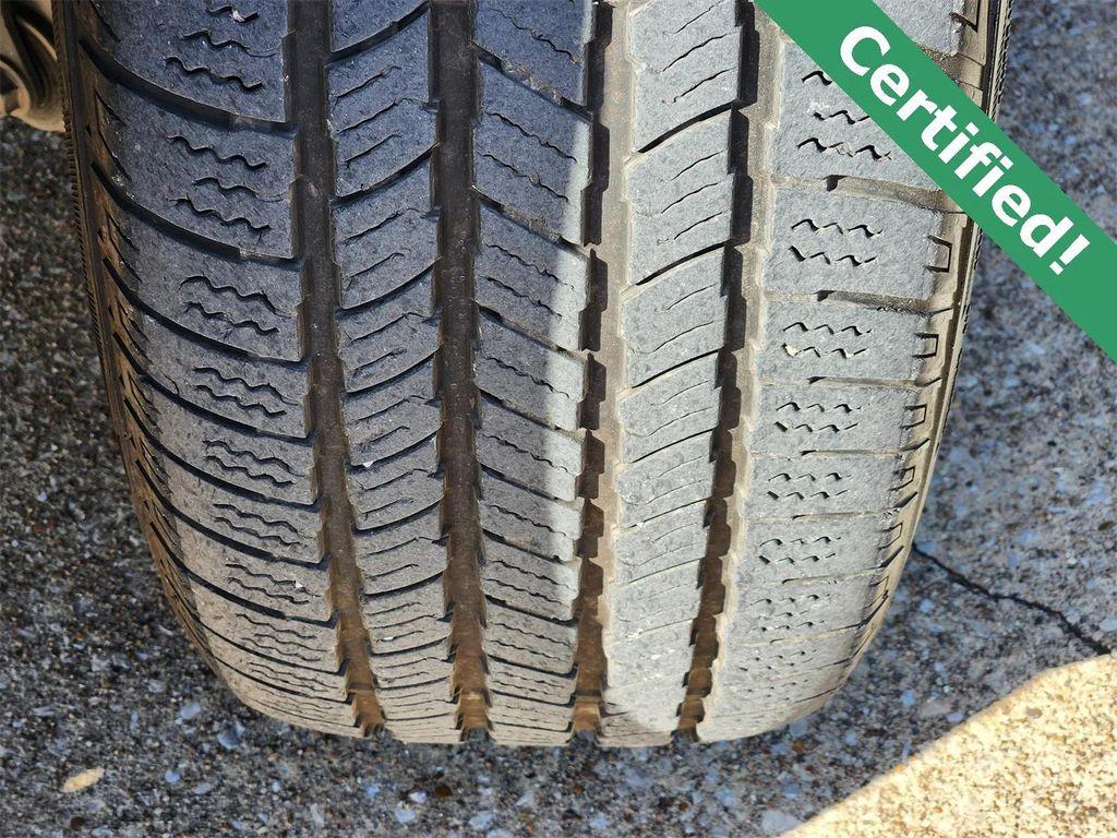 used 2025 Ram 1500 car, priced at $40,994