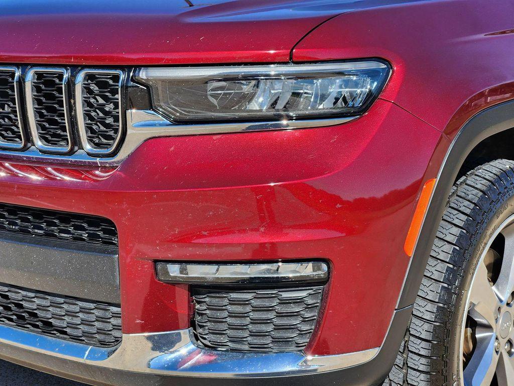 used 2021 Jeep Grand Cherokee L car, priced at $23,509