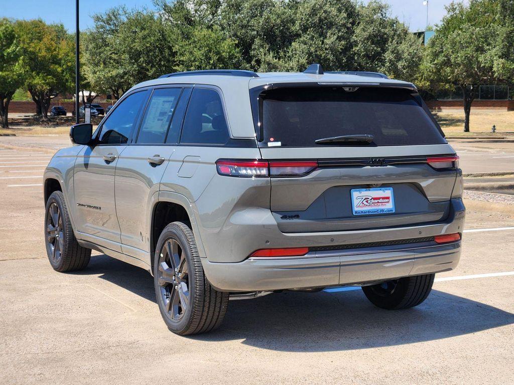 new 2027 Jeep Grand Cherokee car, priced at $55,399