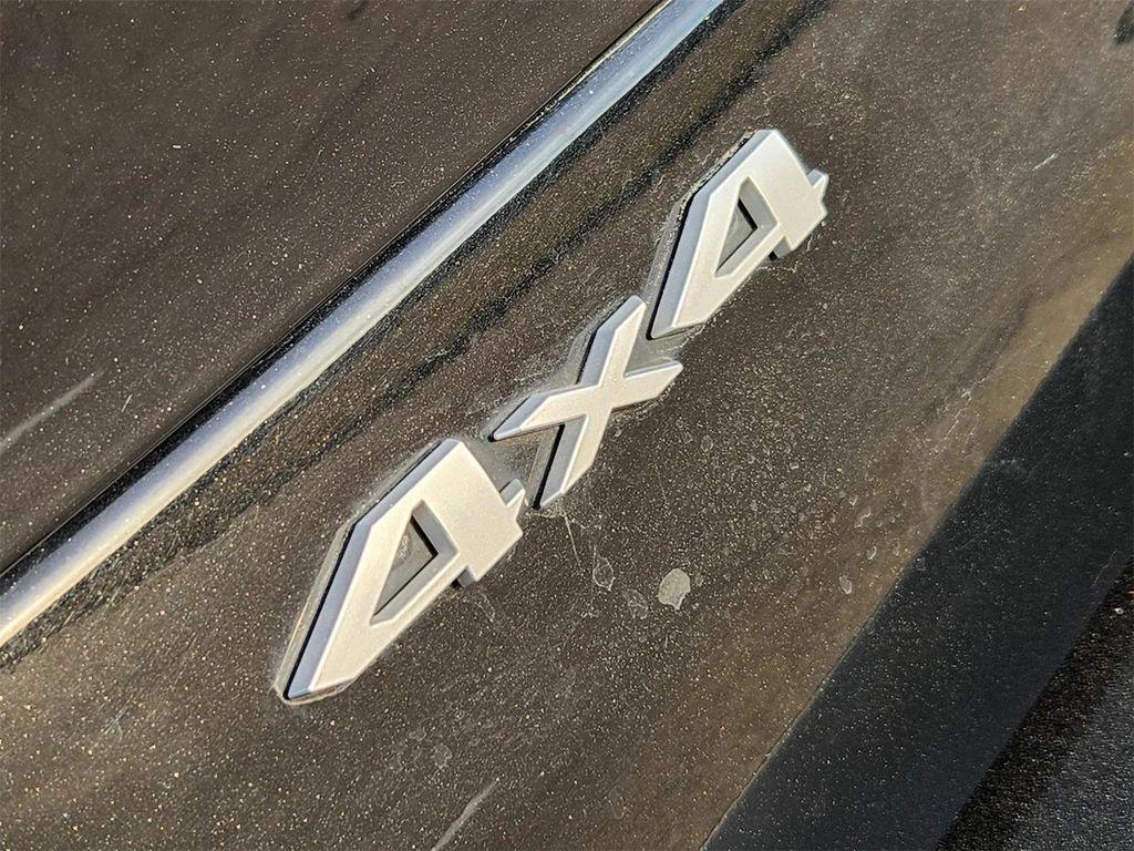 used 2024 Jeep Grand Cherokee L car, priced at $27,504