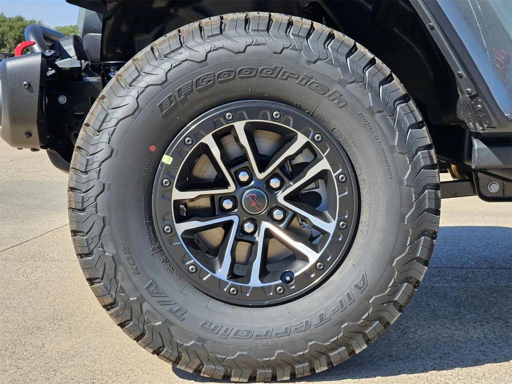 new 2025 Jeep Wrangler car, priced at $59,007