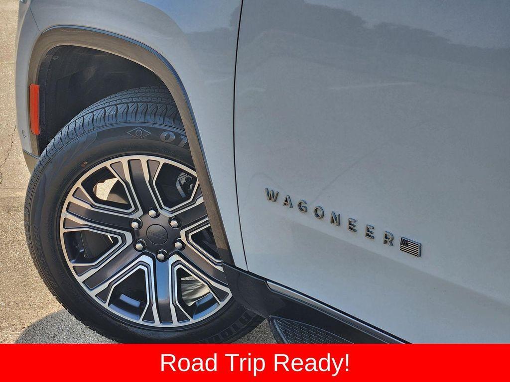 used 2024 Jeep Wagoneer car, priced at $29,123