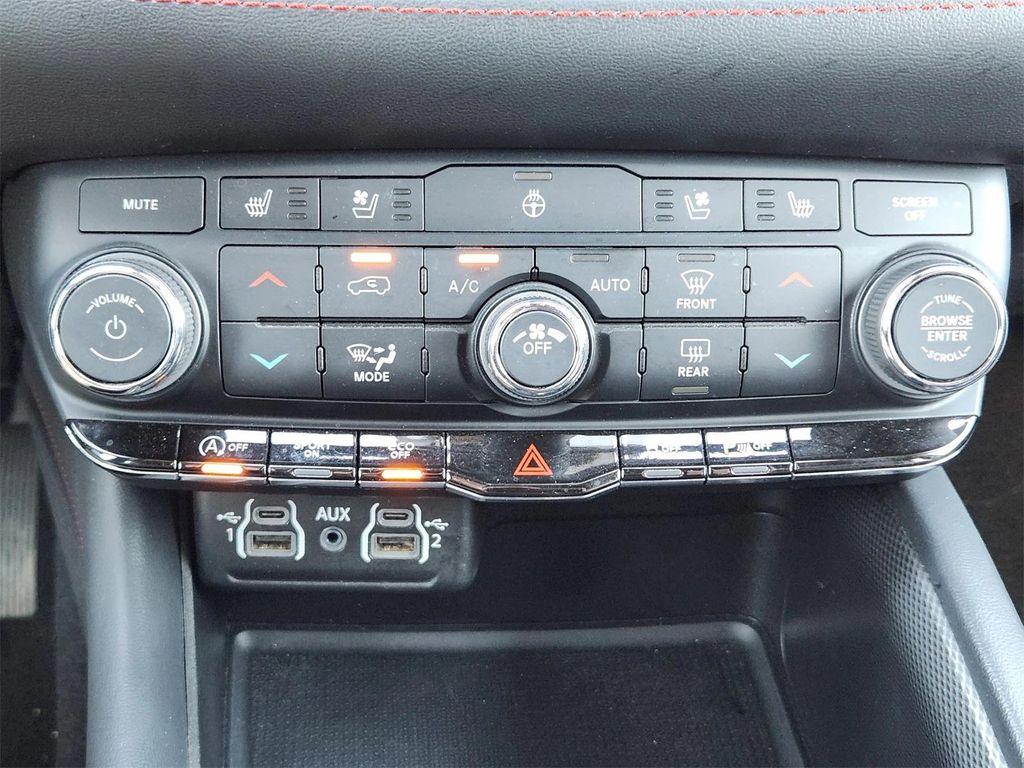 used 2024 Dodge Durango car, priced at $23,244