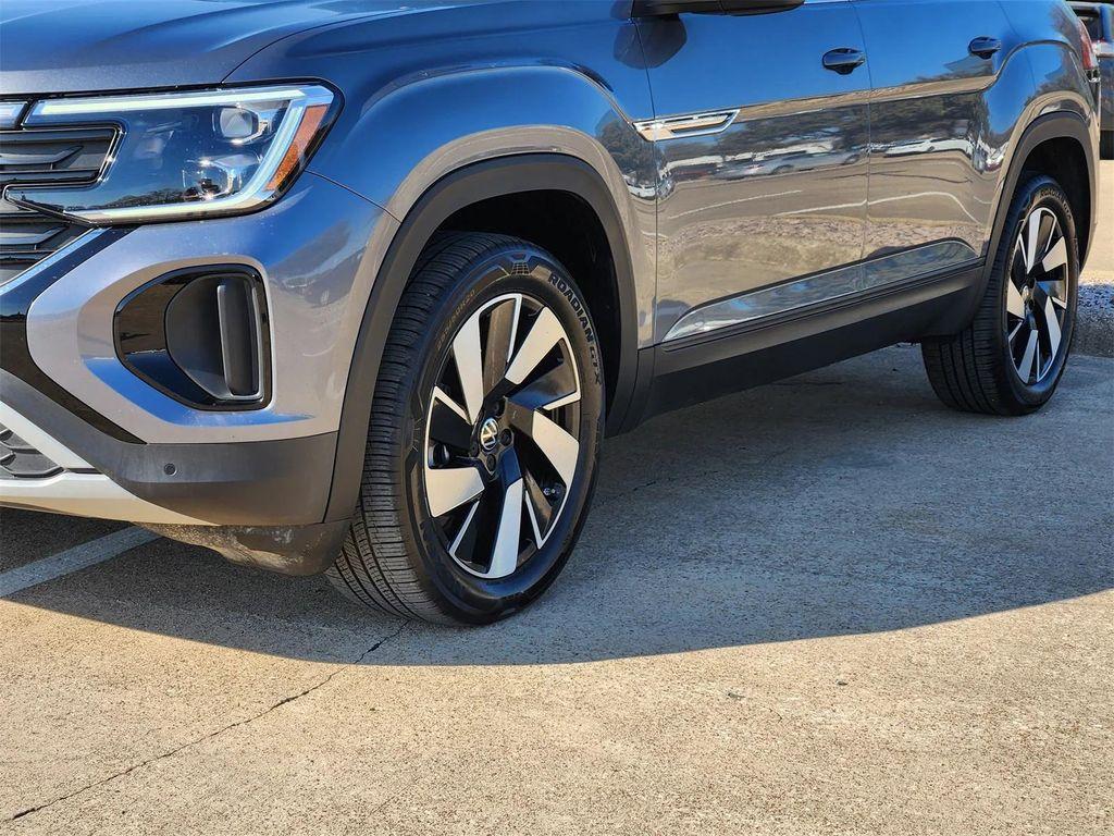 used 2025 Volkswagen Atlas Cross Sport car, priced at $29,326