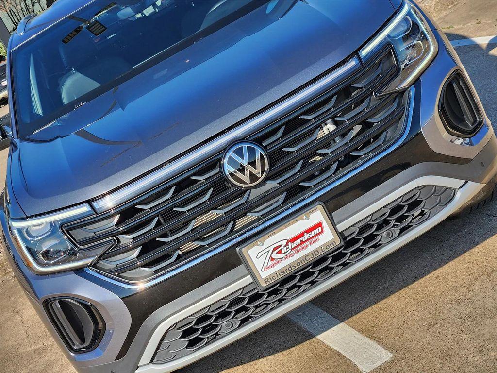 used 2025 Volkswagen Atlas Cross Sport car, priced at $29,326
