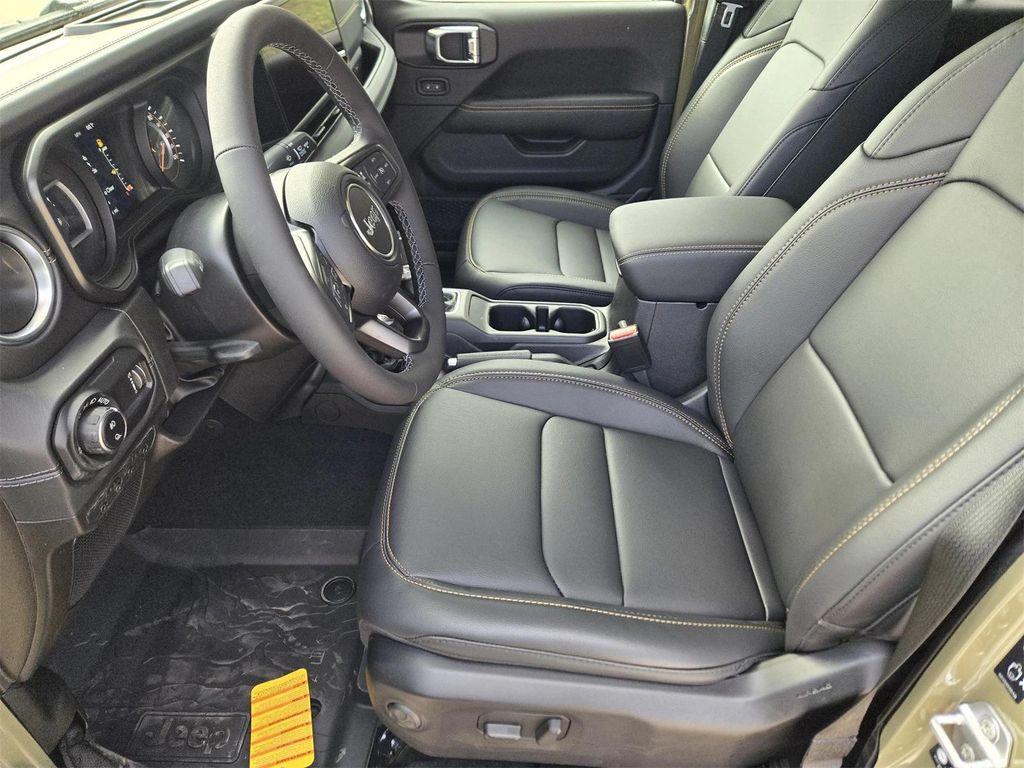 new 2026 Jeep Gladiator car, priced at $45,530