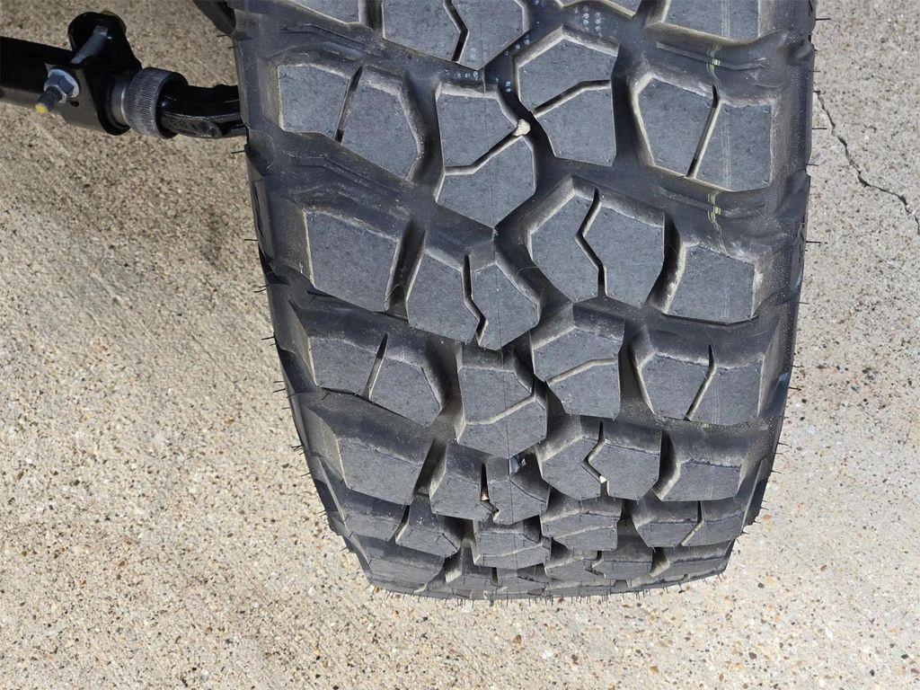 new 2026 Jeep Gladiator car, priced at $45,530