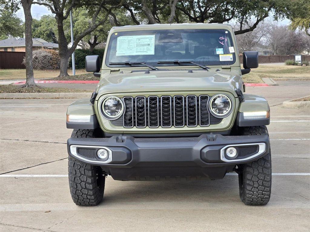 new 2026 Jeep Gladiator car, priced at $45,530