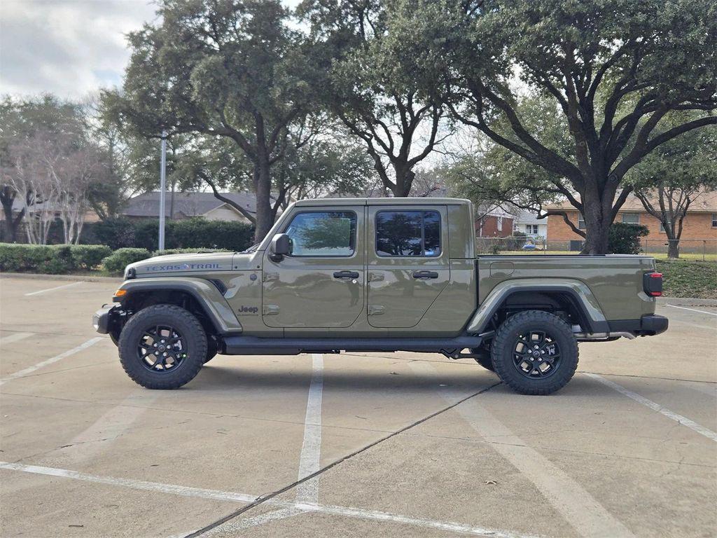 new 2026 Jeep Gladiator car, priced at $45,530