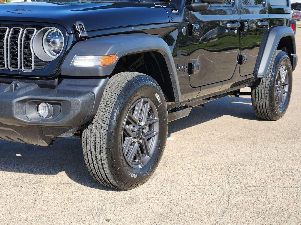 new 2026 Jeep Wrangler car, priced at $40,289