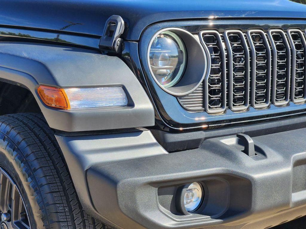 new 2026 Jeep Wrangler car, priced at $40,289